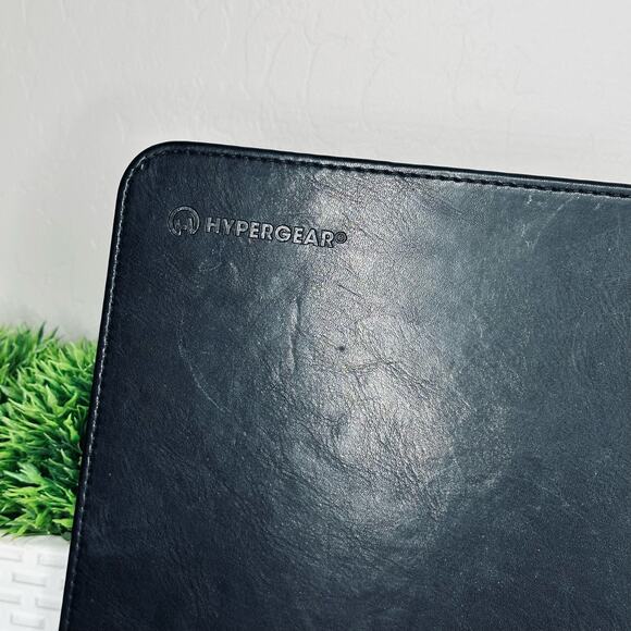 Hypergear Wireless Charging Mouse Pad 14594 - Picture 2 of 4